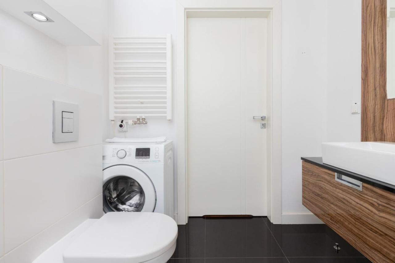 Atelier Residence Apartment By Noclegi Renters Varsó Kültér fotó